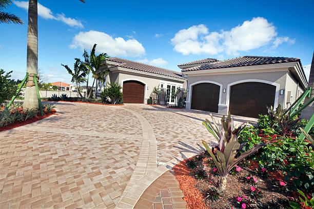 Best Driveway Resurfacing Pavers  in Meadow Oaks, FL